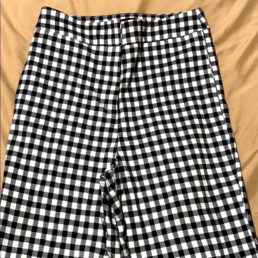 Forever 21 high waisted checkered pants.
